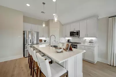 814 Ridgewood Cliffs Court, Willis, TX 77378 - Photo 11