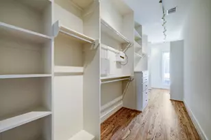 2409 W Morse St, Houston, TX 77019 - Photo 21