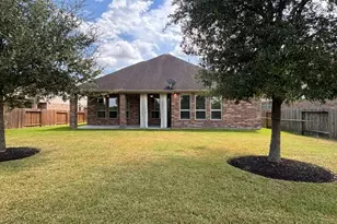 2313 Ashley Falls Ln, League City, TX 77573 - Photo 37