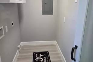 3241 Reeves St, Houston, TX 77004 - Photo 11