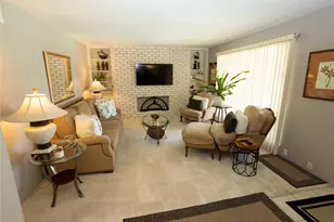 2101 Fountain View Dr, Houston, TX 77057 - Photo 11