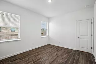 12822 Old Fashion Cir, Mont Belvieu, TX 77535 - Photo 23