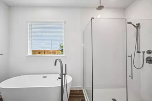 12822 Old Fashion Cir, Mont Belvieu, TX 77535 - Photo 19