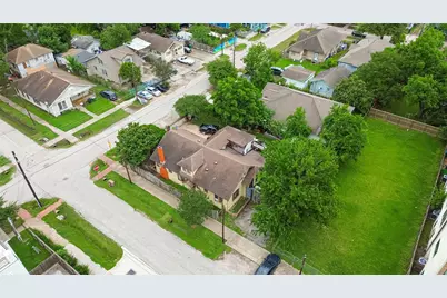 4802 Sherman Street, Houston, TX 77011 - Photo 9