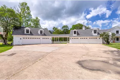 1331 County Road 2071, Hull, TX 77564 - Photo 37