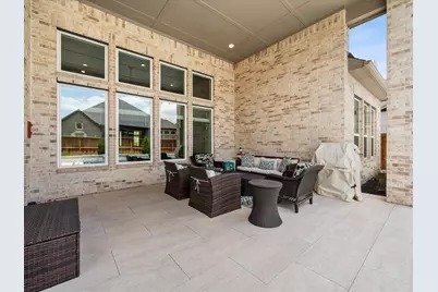 28053 Willow Glen Drive, Spring, TX 77386 - Photo 9