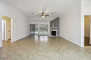 18617 NW Hiddenbay Way Dr, Spring, TX 77379 - Photo 5