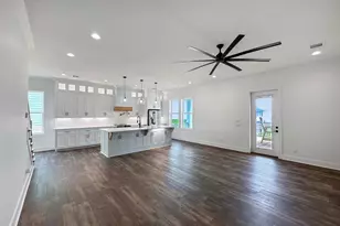 2301 Trinidad Dr, Crystal Beach, TX 77650 - Photo 19