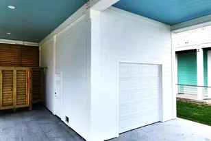 2301 Trinidad Dr, Crystal Beach, TX 77650 - Photo 15