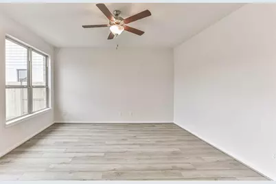 704 Ocean Palms Drive, Katy, TX 77493 - Photo 5