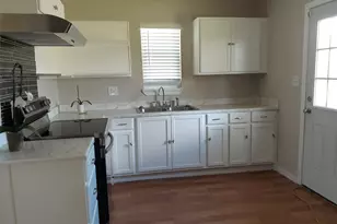 3319 Houston St, Rosenberg, TX 77471 - Photo 7