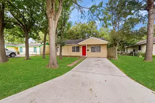 2509 Lancaster Ln, Pasadena, TX 77506 - Photo 1