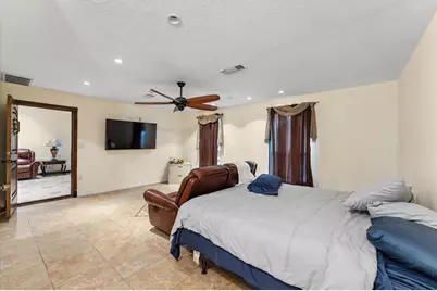 14022 Greenville Street, Houston, TX 77015 - Photo 9