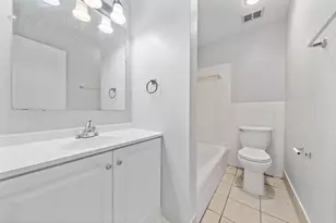 9009 Gaylord St, Houston, TX 77024 - Photo 17
