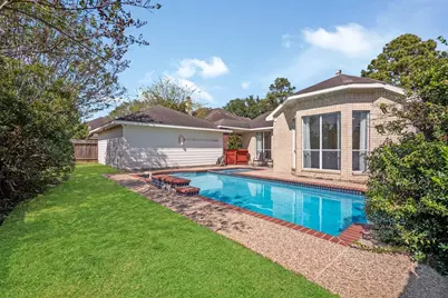 16715 Shallow Ridge Boulevard, Houston, TX 77095 - Photo 31
