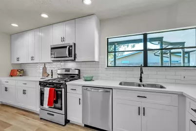 5502 Hewitt Dr Drive, Houston, TX 77092 - Photo 15