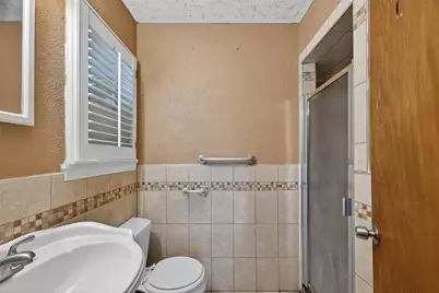 8428 Swiftwater Lane, Houston, TX 77075 - Photo 21