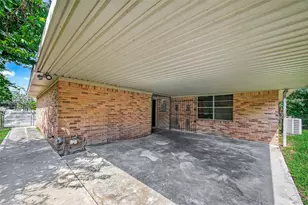 8428 Swiftwater Ln, Houston, TX 77075 - Photo 33