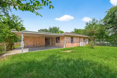 8428 Swiftwater Lane, Houston, TX 77075 - Photo 35