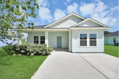 638 Stovall Drive, Palacios, TX 77465 - Photo 1