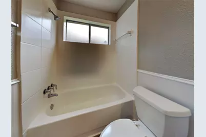 123 Greenshire Drive, League City, TX 77573 - Photo 11