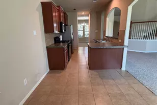 3209 Featherwood Ln, Dickinson, TX 77539 - Photo 9