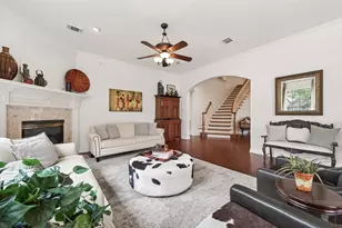 14 Fosters Ct, Sugar Land, TX 77479 - Photo 11