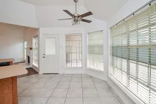 1631 Berkoff Dr, Sugar Land, TX 77479 - Photo 9