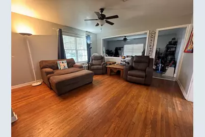 608 Avenue K, El Campo, TX 77437 - Photo 3