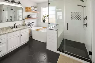 2524 Willow Bend Dr, Bryan, TX 77802 - Photo 3