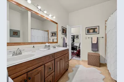 9414 Skipping Stone Lane, Houston, TX 77064 - Photo 25