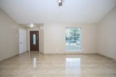 13115 Pebblewalk Circle S, Houston, TX 77041 - Photo 3