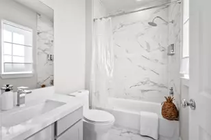 2110 Stuart St, Houston, TX 77004 - Photo 21
