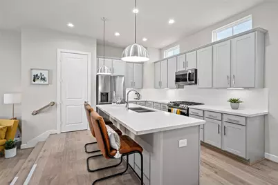 2110 Stuart Street, Houston, TX 77004 - Photo 5