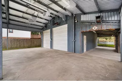 221 11th Street, Dickinson, TX 77539 - Photo 3