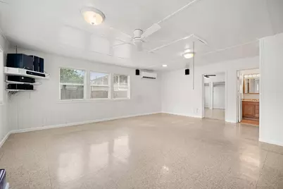 221 11th Street, Dickinson, TX 77539 - Photo 13