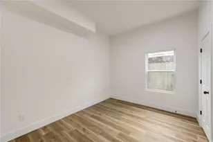 9727 Stedman St, Houston, TX 77029 - Photo 7