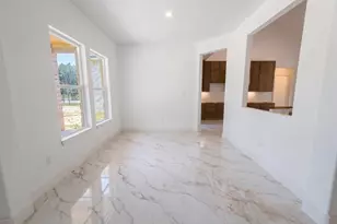 3033 Coast Dr, Dayton, TX 77535 - Photo 3