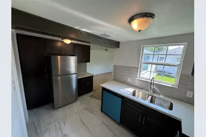 8214 Livingston Street, Houston, TX 77051 - Photo 23