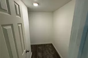 8214 Livingston St, Houston, TX 77051 - Photo 17