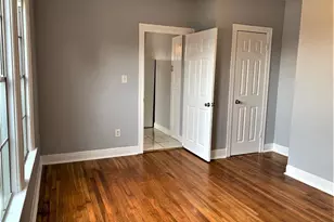 1546 Lombardy St, Houston, TX 77023 - Photo 9