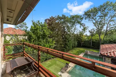 5651 Doliver Drive, Houston, TX 77056 - Photo 19