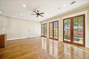 1213 Ashland St, Houston, TX 77008 - Photo 19