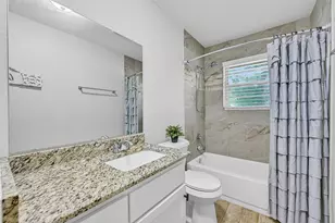 3515 Meadowlark Ln, Alvin, TX 77511 - Photo 17