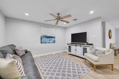 3515 Meadowlark Lane, Alvin, TX 77511 - Photo 7