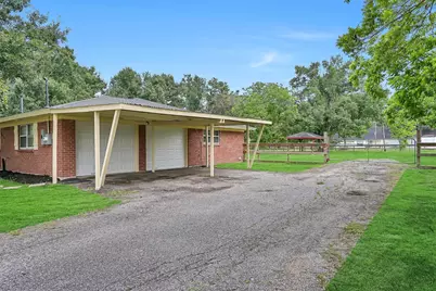 3515 Meadowlark Lane, Alvin, TX 77511 - Photo 3