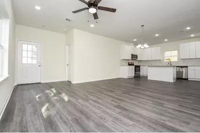 2819 Topiary Lane, Houston, TX 77014 - Photo 3