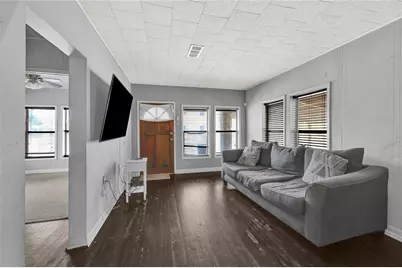 720 Yupon Street, Baytown, TX 77520 - Photo 5