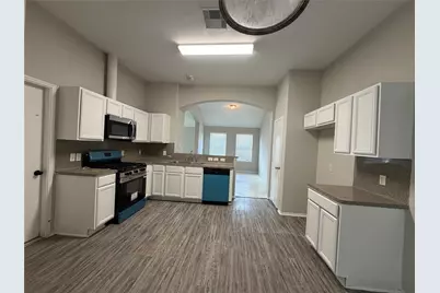 4211 Buras Pass Lane, Houston, TX 77045 - Photo 5