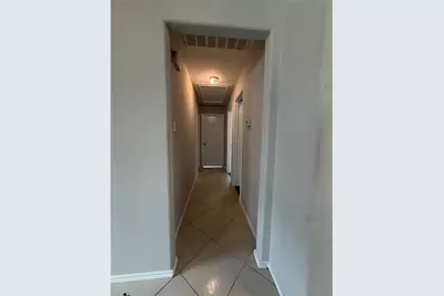 4211 Buras Pass Lane, Houston, TX 77045 - Photo 7